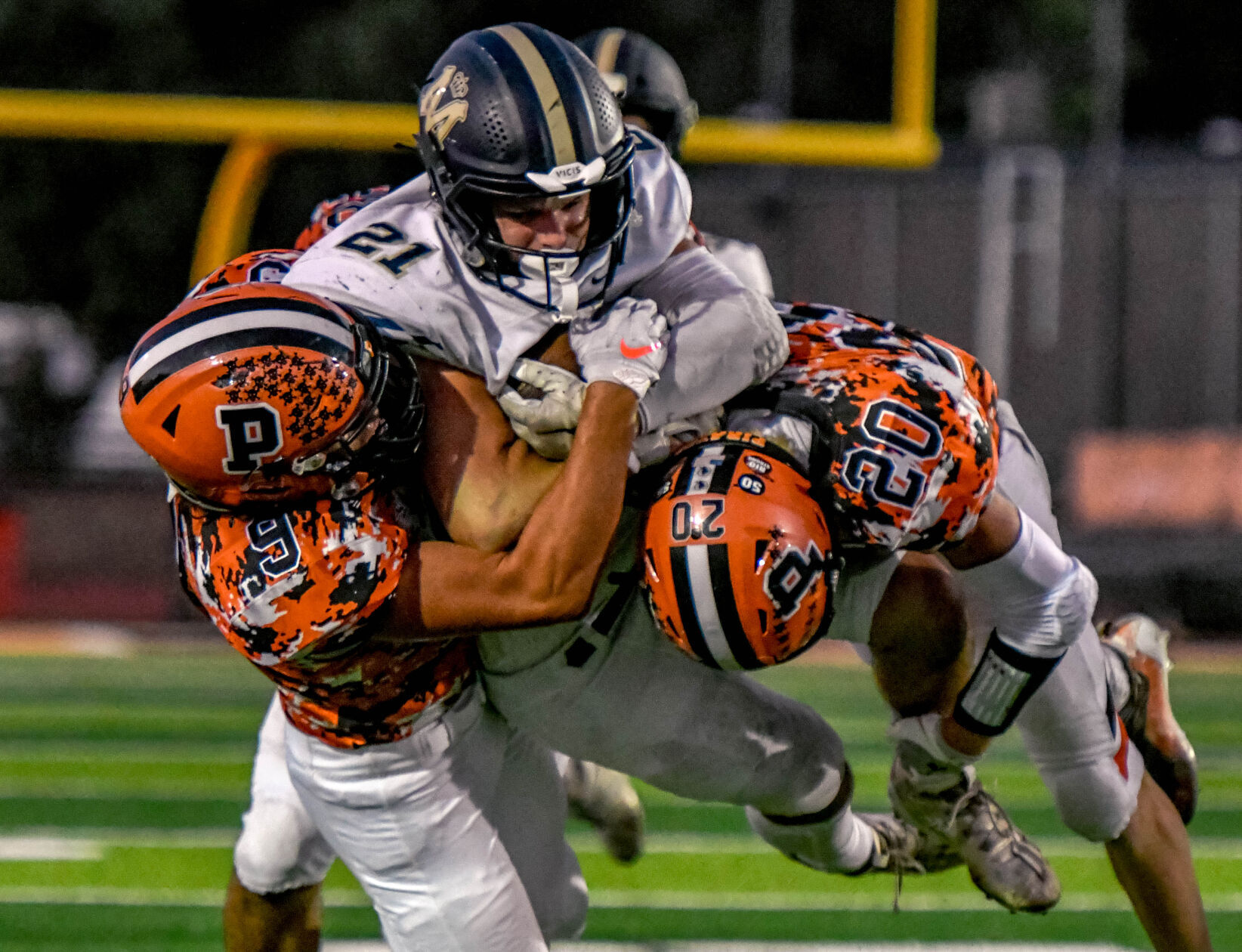 091622 MP SY football 02.JPG